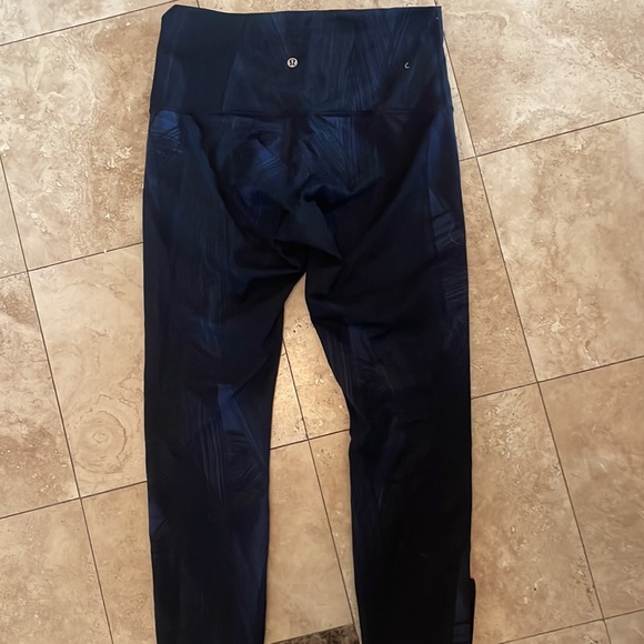 Lululemon leggings - Picture 2 of 3